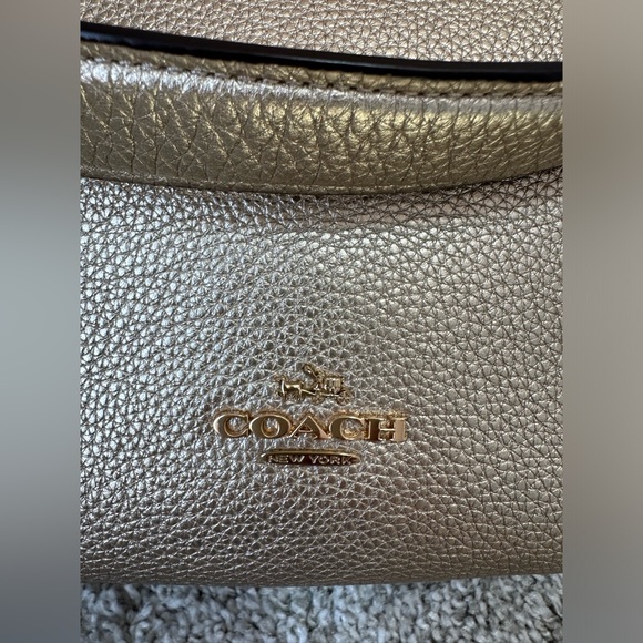 Coach New York bag in gold pebbled leather with shoulder strap & crossbody strap - Picture 3 of 17